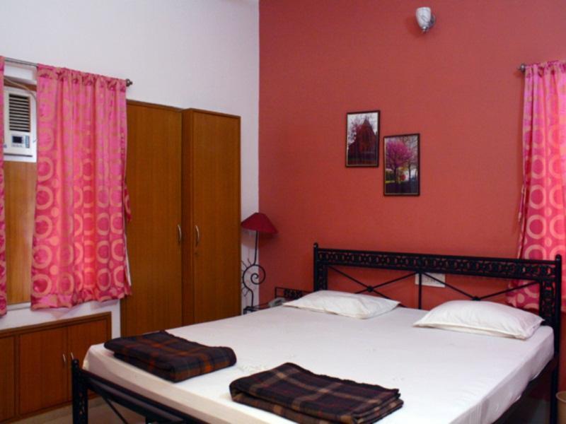 Coral Residency Hotell Calcutta Exteriör bild